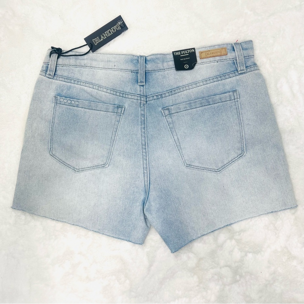 BLANK NYC The Fulton Light Wash Raw Hem Blue Jean High Waist Shorts Size 30 - Picture 4 of 9